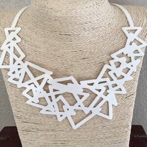 White rubber abstract necklace, (18")